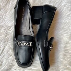Adrienne Vittadini Black Shoes